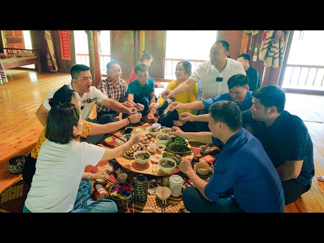Join the FOLK FESTIVAL and enjoy the LOCAL CUISINE in the village of the Tay ethnic group | SAPA TV