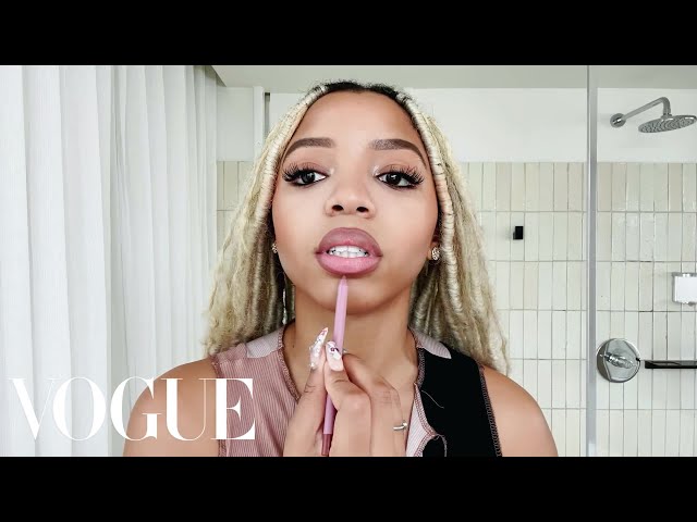 Chlöe's Beauty Guide, From Sculpting Skin Care to Full Eyebrows | Beauty Secrets | Vogue
