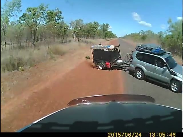 Dash Cam Owners Australia - What Truck drivers put up with daily