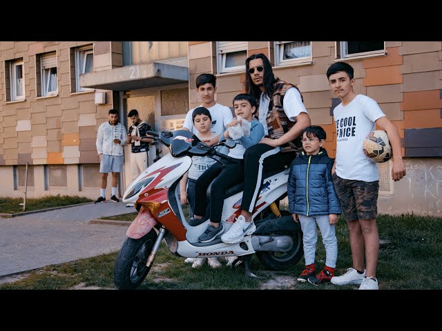 Apache 207 - Brot nach Hause (Official Video)