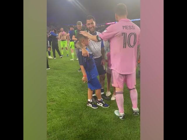Messi, Luciano Acosta swap jerseys after FC Cincinnati vs. Inter Miami match