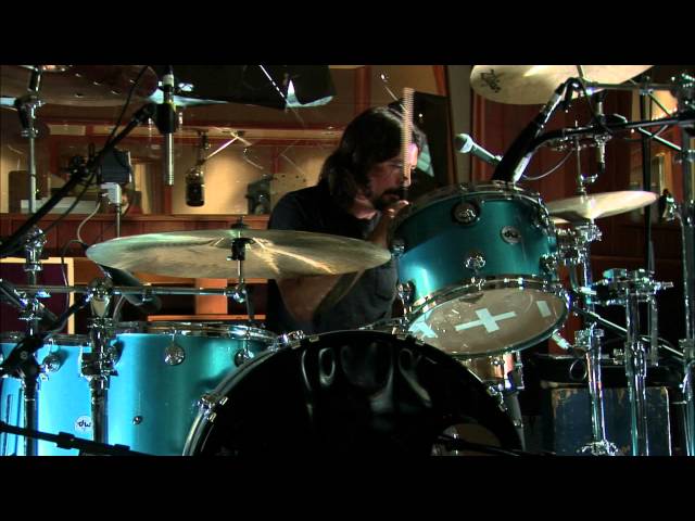 Mantra - Dave Grohl, Josh Homme, Trent Reznor
