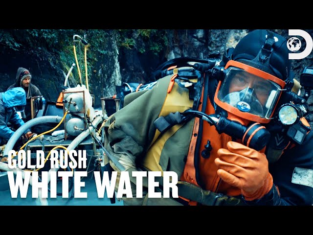 Major Malfunction Leaves the Crew Scrambling | Gold Rush: White Water | Discovery