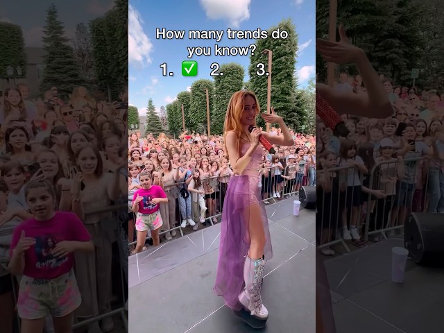 Dance Challenge at the CONCERT 🥰 | Andra Gogan