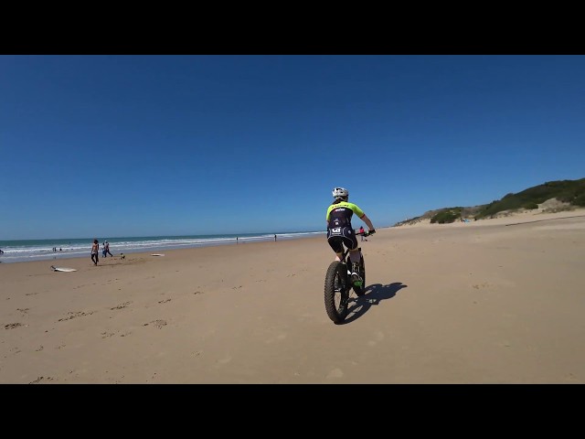 30 Minute Ultimate Fat Burning Indoor Cycling Workout on the Beach Ultra HD Video