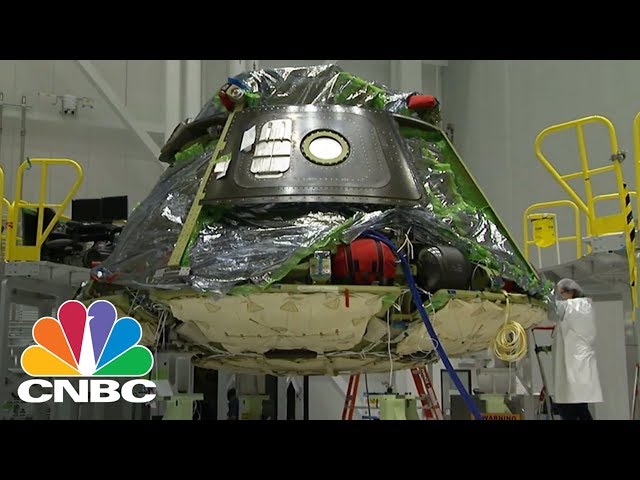 Look Inside Boeing’s Race Against SpaceX To Launch The Next Generation Of Human Spaceflight | CNBC