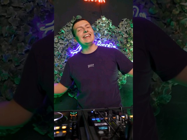'Check it out...' 😍🔥 My first liveset of 2024 has dropped so it's time to check it out! 🙏🏻 #dj