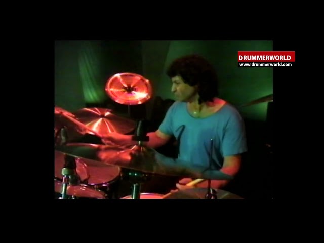 Danny Gottlieb: Drum Solo 2 with Joanne Brackeen - 1994 #dannygottlieb  #drummerworld