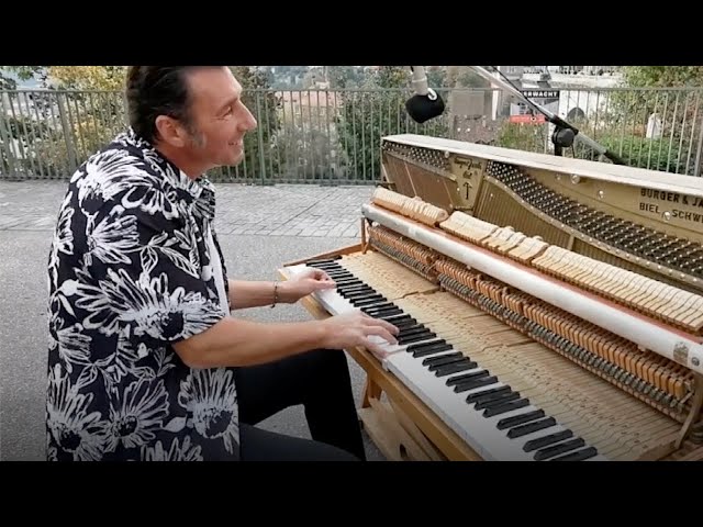 BOOGIE WOOGIE ODYSSEY - Nico Brina in Bern @ history Bärengraben of Switzerland, boogiewoogiepiano