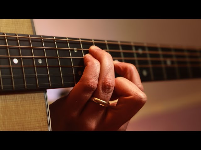 The Simple "E Chord Trick" - How Famous Players Get That Beautiful Acoustic Sound