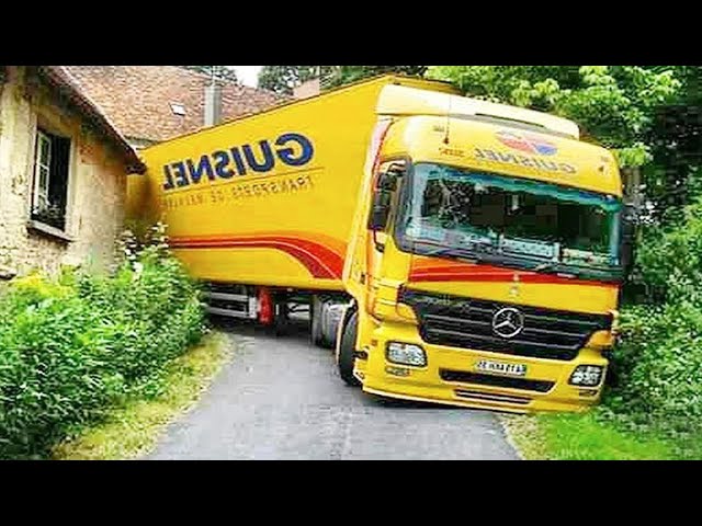Amazing Truck Driving Skills - Unbelievable Truck Operator