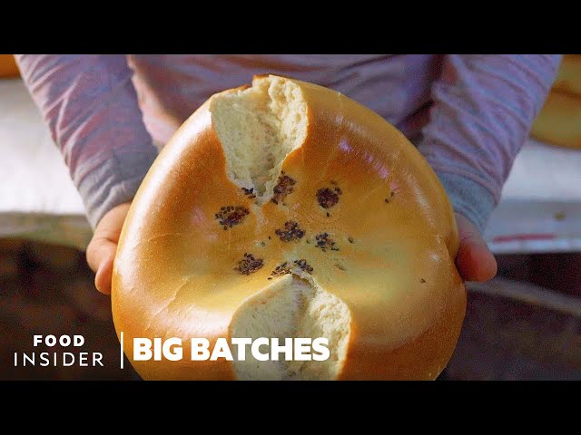 How 15,000 Legendary Samarkand Bread Loaves Are Baked Daily In Uzbekistan | Big Batches