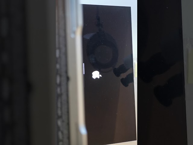 MacBook Air 11" Logic Board Kurzschluss einfach repariert- Teil 2
