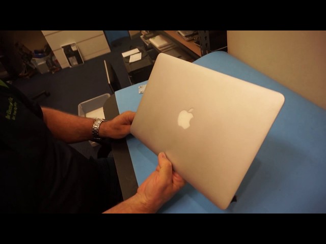 Macbook Pro Retina A1502  screen removal only