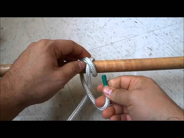 How To Tie A Constrictor Knot (Step-By-Step Tutorial)