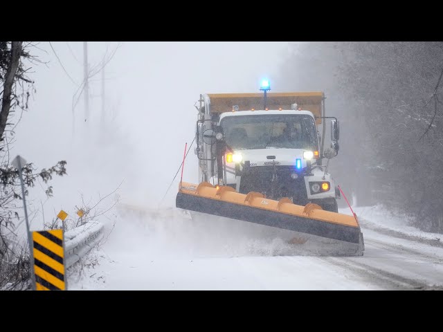 Ottawa weather coverage: Major winter storm hits the region