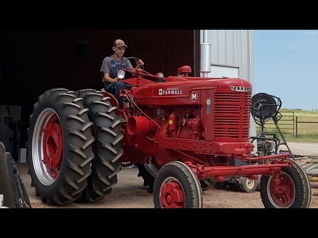 1949 International Harvester Farmall “M” Restoration! Timelapse of a Classic Vintage Tractor Rebuild