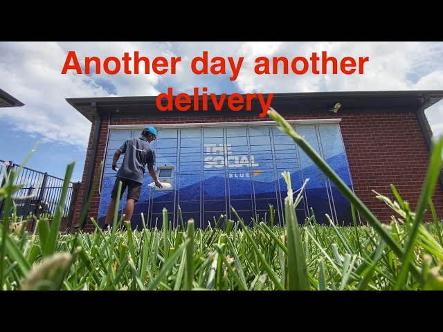 Just another day delivering for Amazon (Full shift 16 mins)