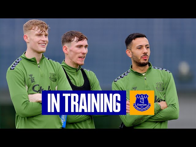 TOFFEES TRAIN FOR VILLA VISIT | Everton In Training