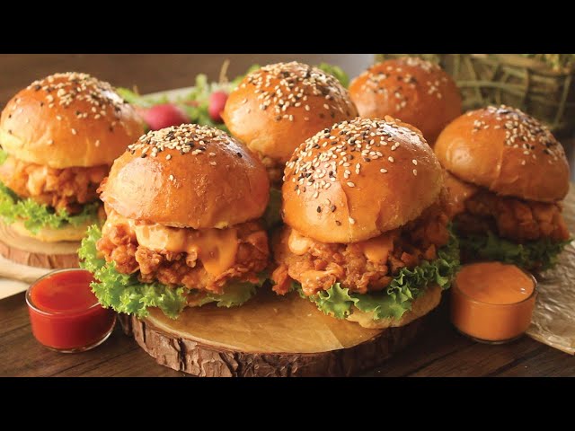 Juicy Zinger Burger with Homemade Burger Buns 😍 Recipe By Chef Hafsa