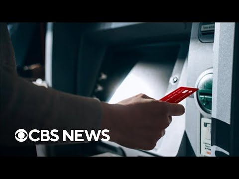 MoneyWatch: Should your teen have a credit card?
