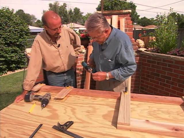 How to Build a Garden Potting Bench