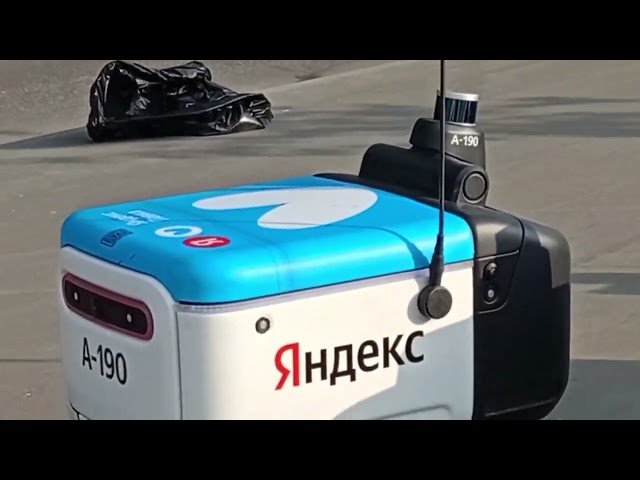 обзор робота доставщика робота курьера Яндекс