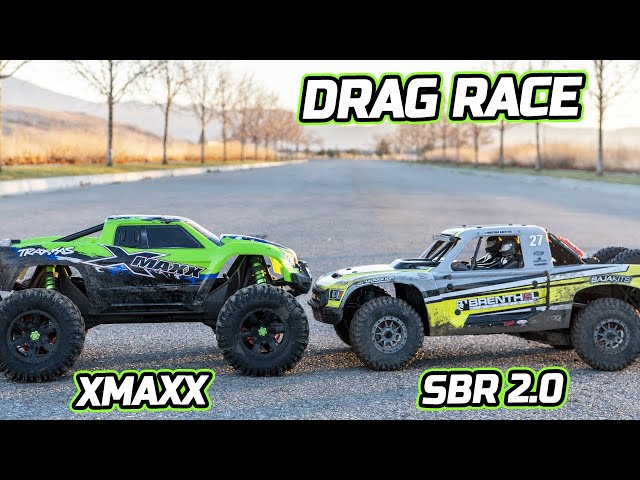 Traxxas Xmaxx 8S vs Losi Super Baja Rey 2.0 8S Drag Race