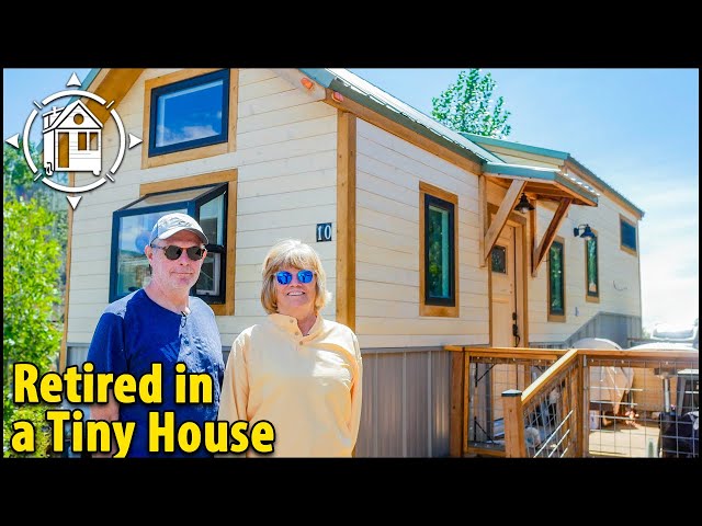 Tiny House retirement in a cozy Tiny House Village - one story design