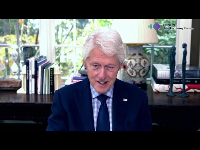 Bill Clinton Says U.S. Needs to Work With China