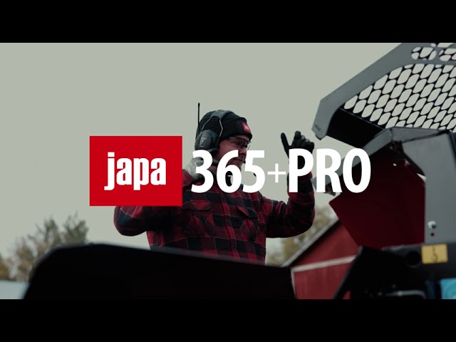 High productivity with Japa 365 firewood processor