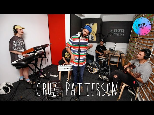LIVE AT RTRFM: Cruz Patterson