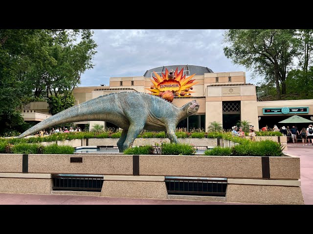 Our Full Tour of Dinosaur Ride at Disney's Animal Kingdom | Full Walk Through & Experience