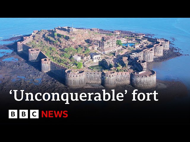 India’s centuries-old ‘unconquerable’ sea fort - BBC News