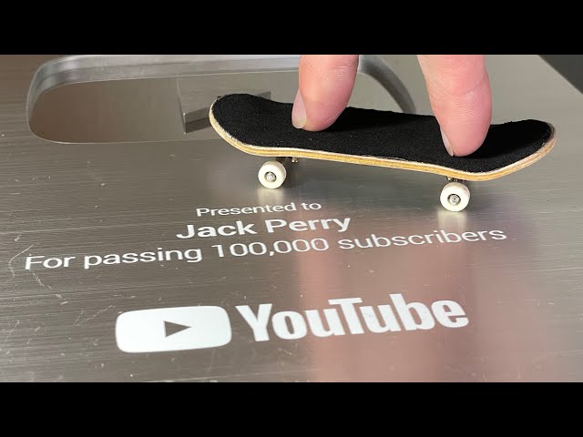 FINGERBOARDING MY SILVER PLAY BUTTON!