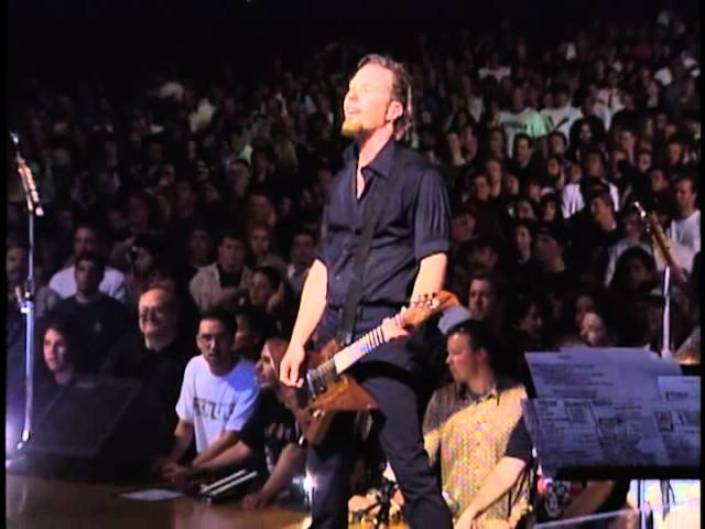 Metallica - Enter Sandman [S&M] (Angle cam James)