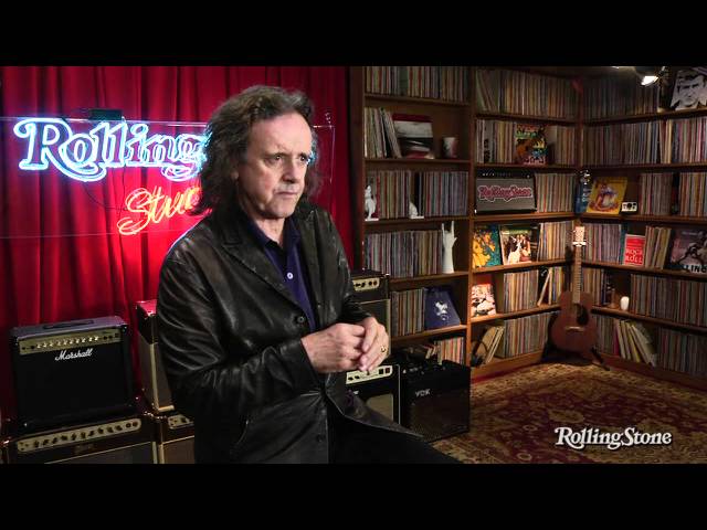 Donovan On teaching guitar technique to Beatles
