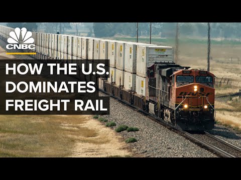 Why U.S. Freight Trains Are So Much Better Than Passenger Rail