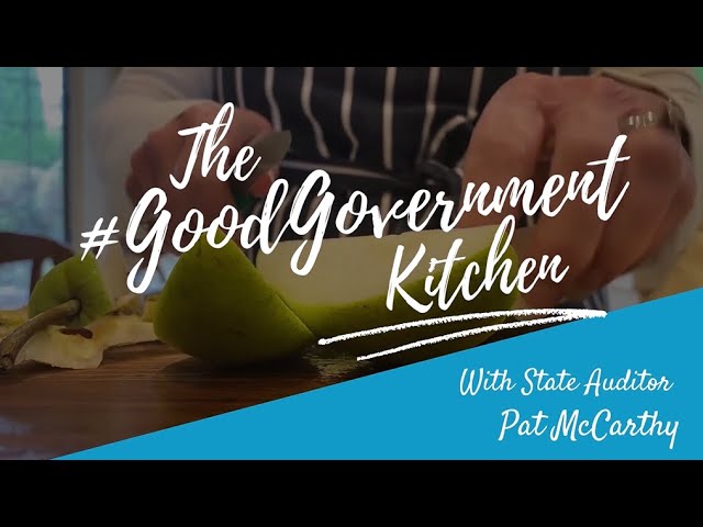The #GoodGovernment Kitchen with State Auditor Pat McCarthy: Spiced Pear and Apple Cider