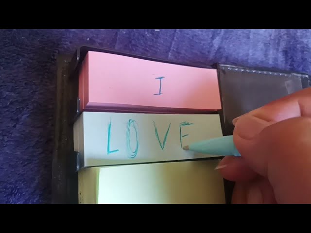 Small black box with papers for reminders | Mp88 lifestyle - Inside the mirror