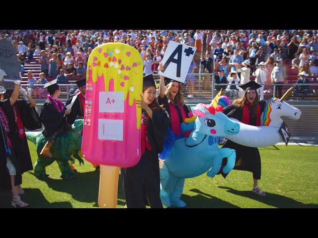Stanford’s 2023 Commencement Wacky Walk