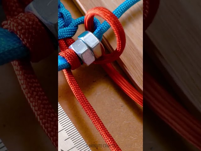 Unique handmade bracelet made for 1 min 🤩