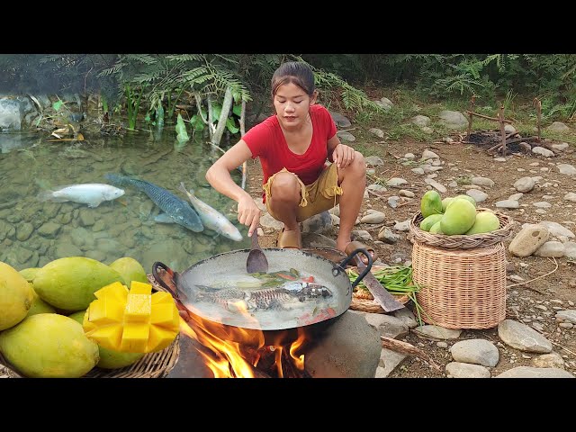 Survival catch and cook: Fish soup chili tasty and ripe mango for dinner, Eating delicious