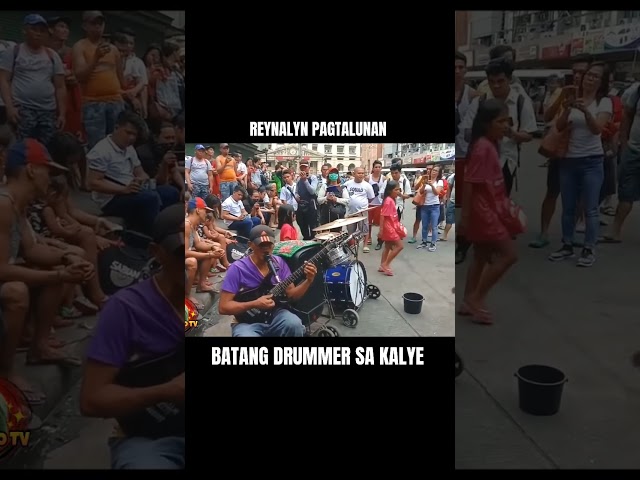 Batang Drummer sa Kalye
