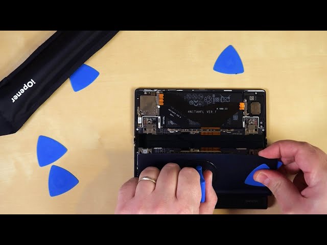 Huawei Mate Xs Teardown: The Most Durable Foldable Yet?