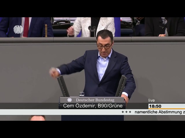 Cem Özdemir rechnet im Bundestag mit der AfD ab