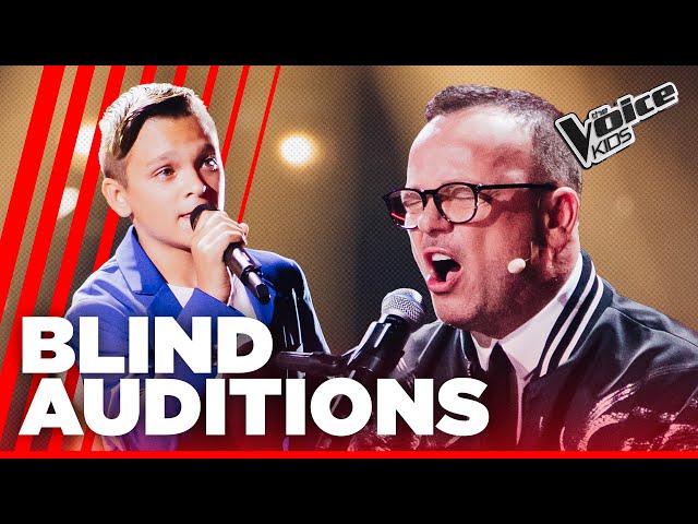 GIGI e MIRKO cantano “La Voce Del Silenzio” | The Voice Italy Kids | Blind Auditions