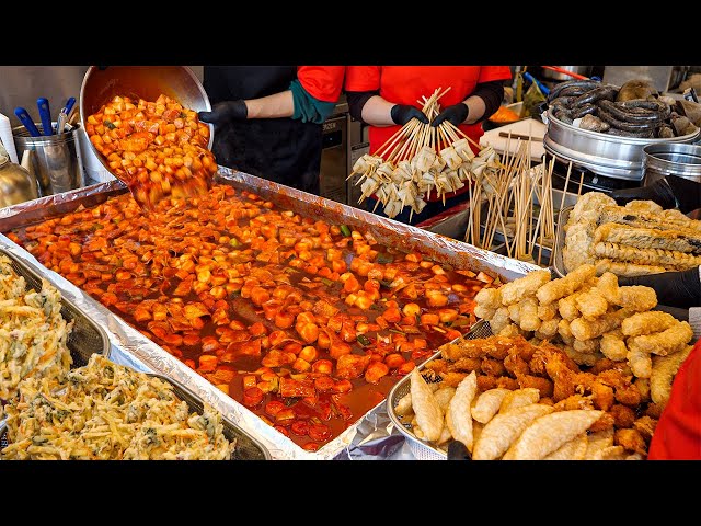 Most popular Korean street food!! Spicy rice cake, Tteokbokki & fried food