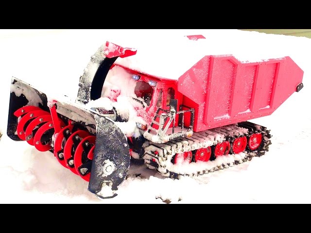 RC SNOW KAT goes to WORK Clearing a Path! SPYKER KAT & Blower w/ DUMP Bed | RC ADVENTURES