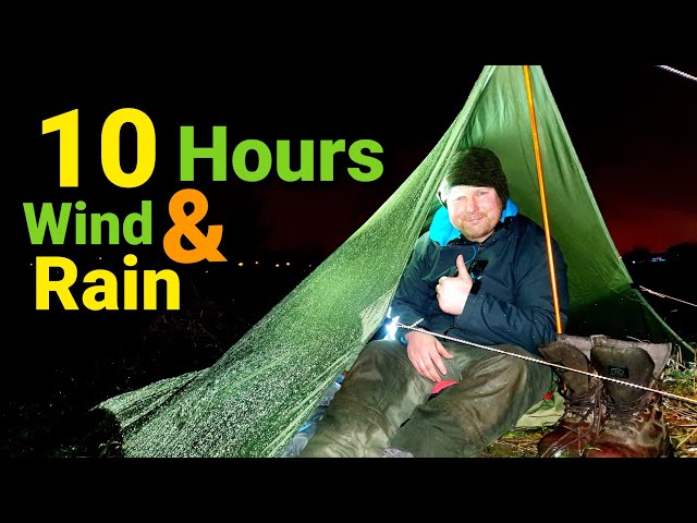 Urban midwinter camping in strong winds and heavy rainfall Bivvi bag wild camping